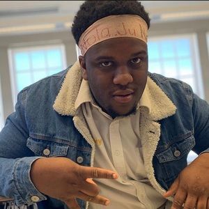 Meet your Posher, Julius